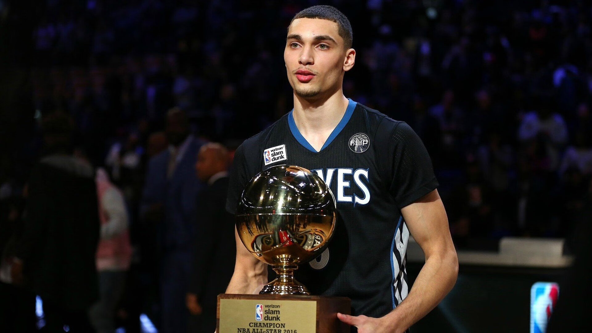 英格兰防守锁死突尼斯，当现代足球的锁与钥匙在绿茵场交响