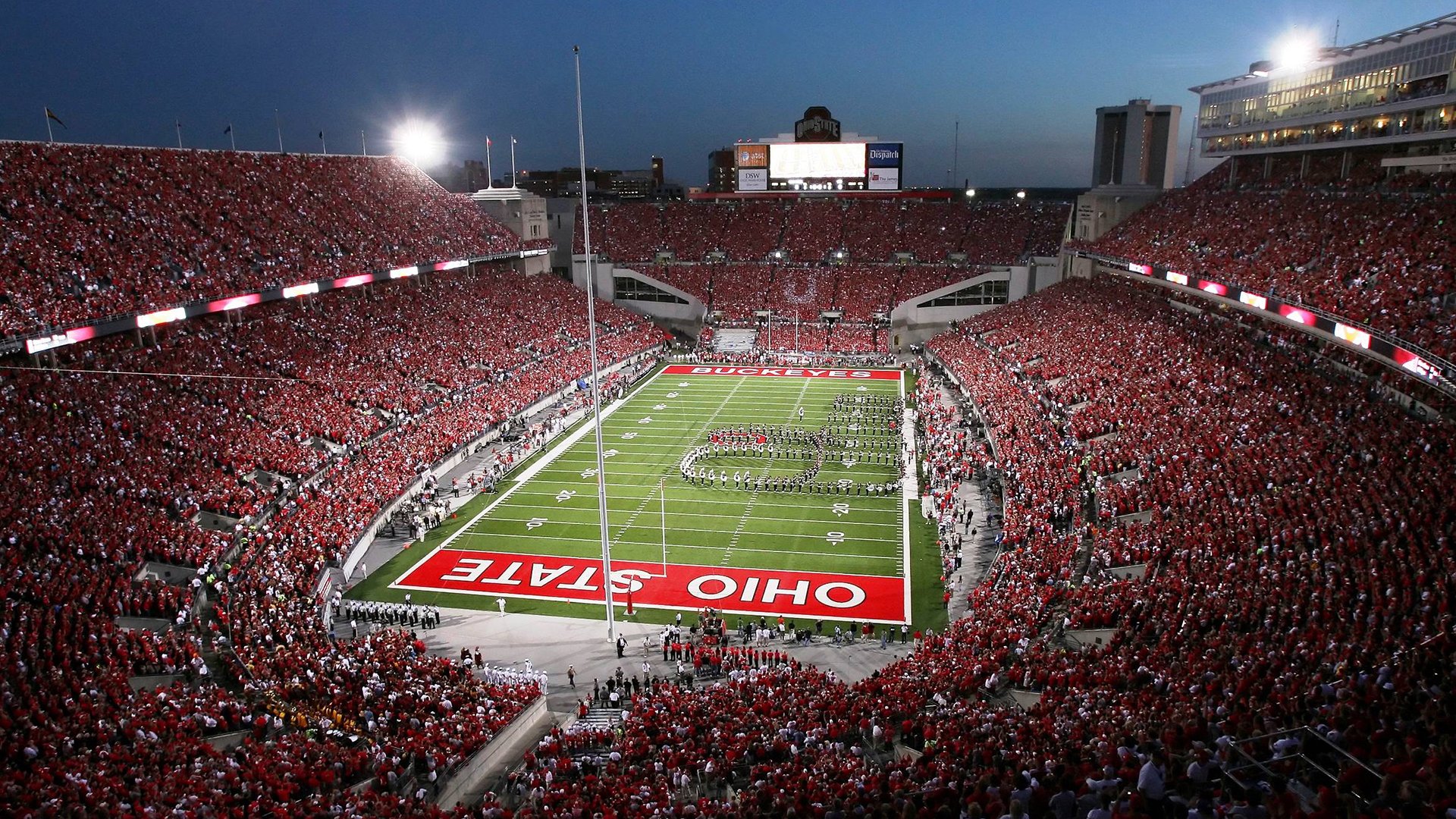 拉亚在焦点战证明自己，拜仁末节带走哥伦比亚，足球世界的冰与火之歌