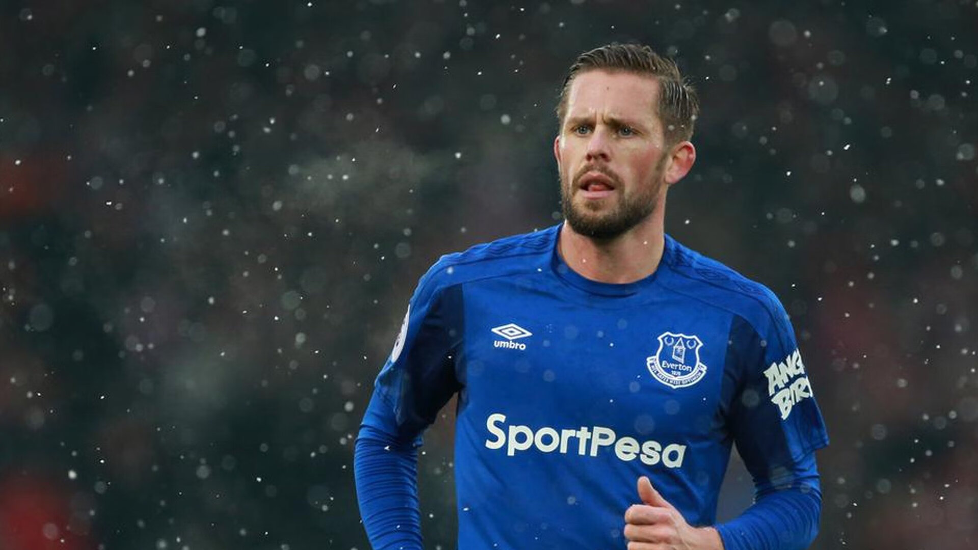 开云体育平台APP-英超争冠惊现库尔图瓦时刻，英格兰淘汰爱尔兰的战术遗产如何重塑现代足球？